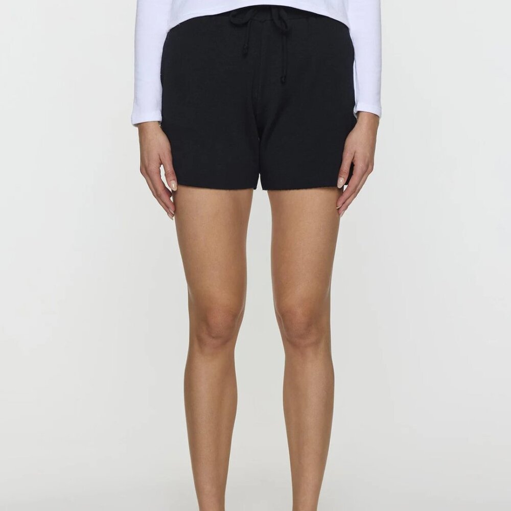 BLUESALT MALIBU Black Stretchy Shorts 2 M $130